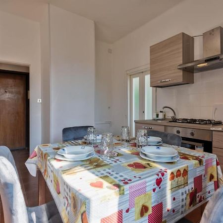 Venice Vacation Apartment Two Bedrooms Marghera Bagian luar foto