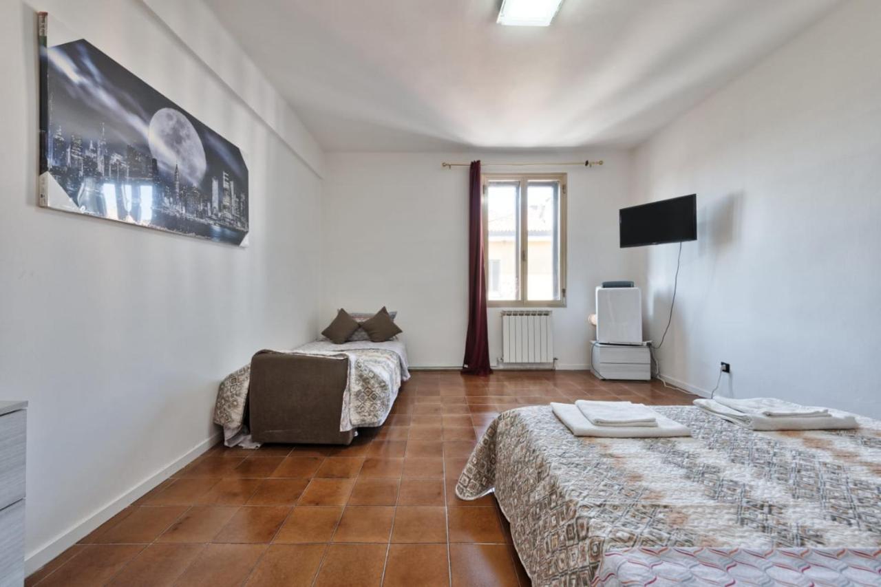 Venice Vacation Apartment Two Bedrooms Marghera Bagian luar foto